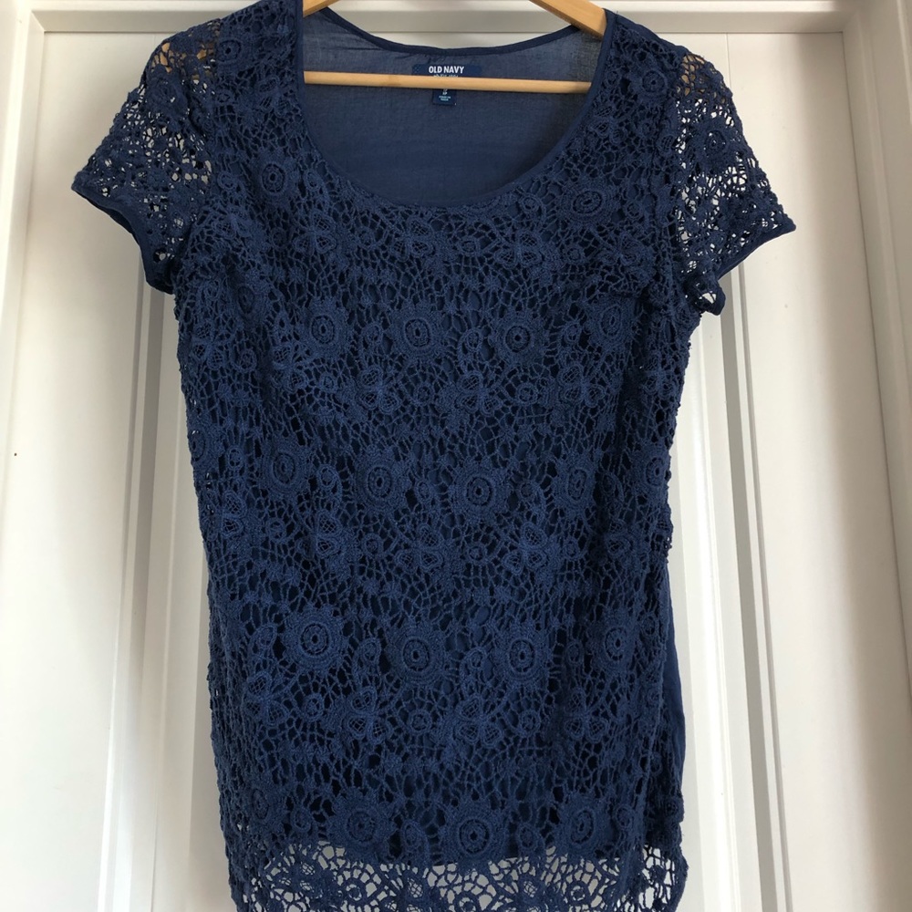 🌊 Old navy lace shirt